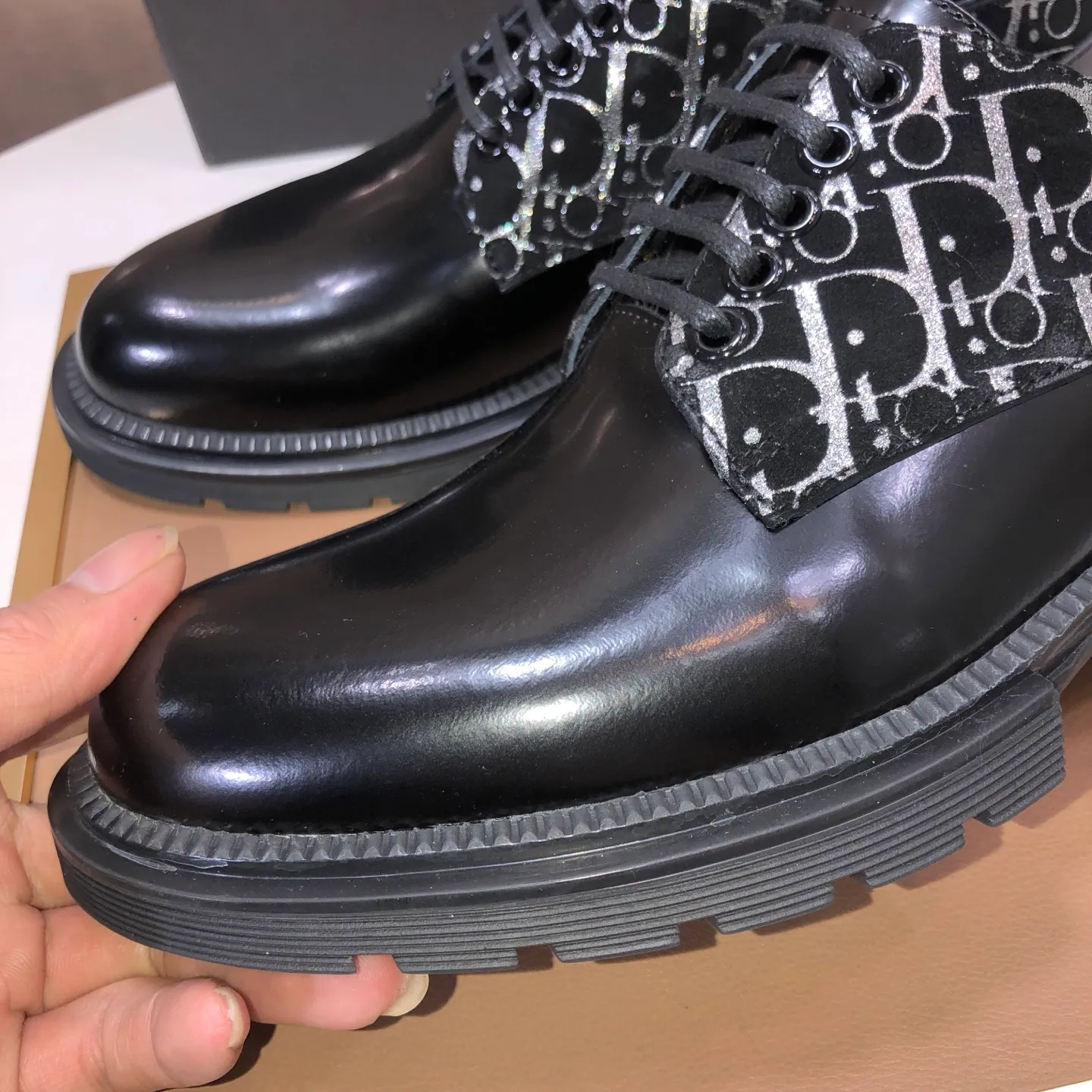 Men's shoes 💰720💰[Dior] (water-dyed cowhide lining) Dior original 1:1 high-quality factory, imported original materials, imported raw cowhide, water-dyed cowhide lining, original TPU outsole, code number: 38-44 (45 customized)